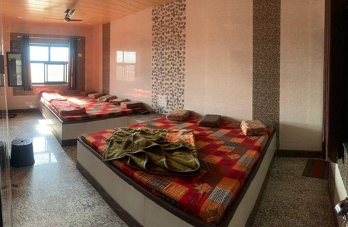 Ajmer Hotel | 25 m² Hotel ∙ 3 guests