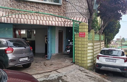 Laitumkhrah Hotel | 250 m² Hotel ∙ 3 guests