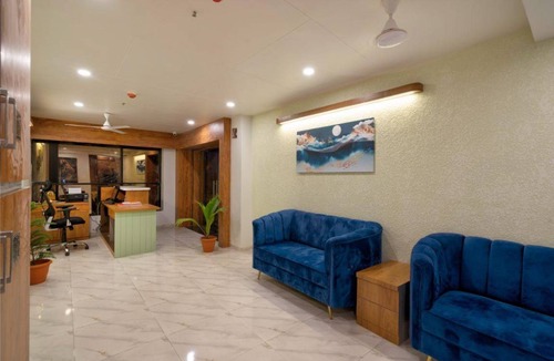 Ahmedabad City Centre Hotel | 250 m² Hotel ∙ 4 guests