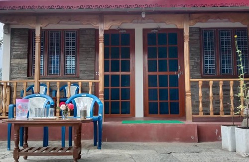 Guptkashi House | 250 m² House ∙ 2 bedrooms ∙ 5 guests