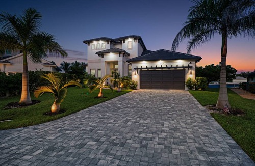Bela House | 250 m² House ∙ 4 bedrooms ∙ 10 guests