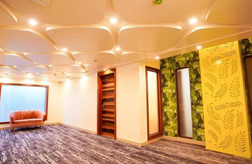 Varanasi Hotel | 26 m² Hotel ∙ 3 guests