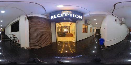 Varanasi Hotel | 26 m² Hotel ∙ 5 guests