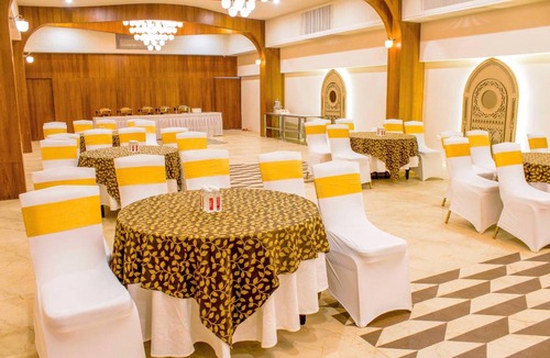 Vadodara Hotel | 28 m² Hotel ∙ 4 guests