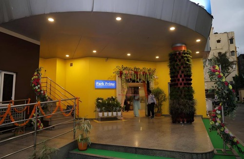 Durgapur Hotel | 28 m² Hotel ∙ 3 guests