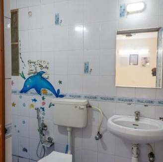 Varca Apartment | 2BHK Private Apartment with Pool access