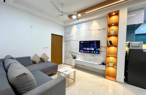 Gandhinagar Apartment | 2BHK Service Apt in GIFT City, Gujarat, India RamaRoyals Dot Com