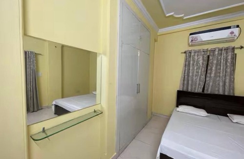 Mohangarh Apartment | 3-bedroom apartment in heart of Lucknow with AC, WiFi. Enjoy your stay