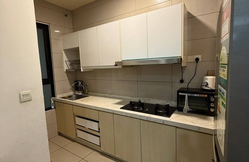 Putrajaya Condo | 3-bedroom condo in awesome Putrajaya with AC, fitness room