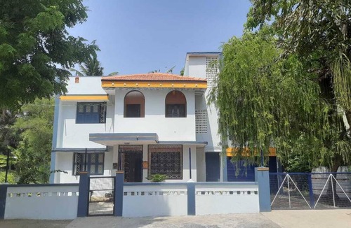 Chidambaram Villa | 3-bedroom villa in Chidambaram with AC, WiFi. Enjoy stay in natural Garden.
