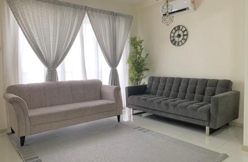 Seksyen 13 Apartment | 3 Bedrooms FULLY AIRCOND,near MSU , Shah Alam stadium