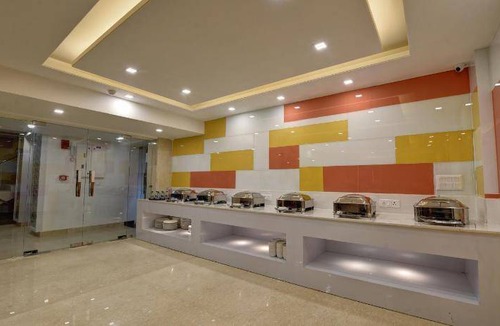 Noida Hotel | 30 m² Hotel ∙ 4 guests