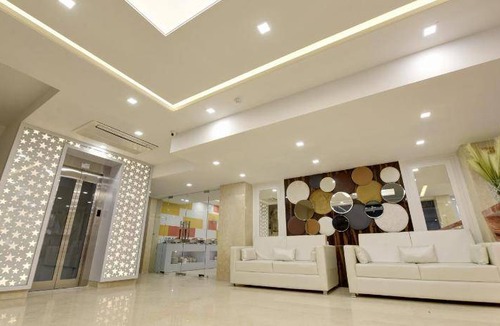 Noida Hotel | 30 m² Hotel ∙ 4 guests