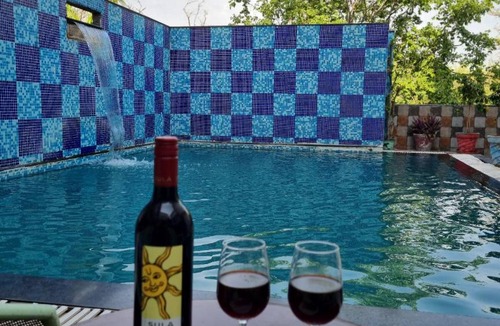 Lake Swaroop Sagar Hotel | 300 m² Hotel ∙ 2 guests