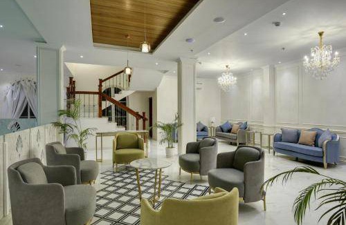 Shavri Colony Hotel | 300 m² Hotel ∙ 2 bedrooms ∙ 3 guests