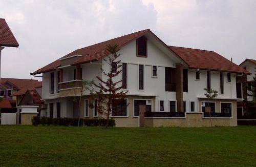 Presint 15 House | 312 m² House ∙ 5 bedrooms ∙ 17 guests