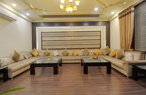 Jaipur Apartment | 325 m² Apartment ∙ 4 bedrooms ∙ 20 guests