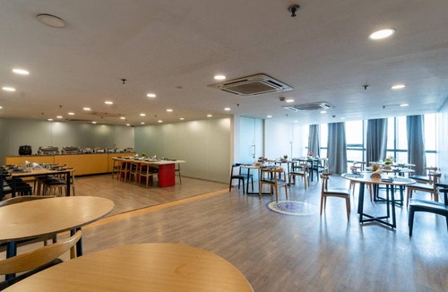 Ahmedabad Hotel | 33 m² Hotel ∙ 3 guests