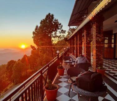Lansdowne Hotel | 35 m² Hotel ∙ 4 guests