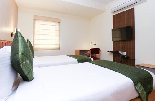Bilekahalli Hotel | 37 m² Hotel ∙ 4 guests