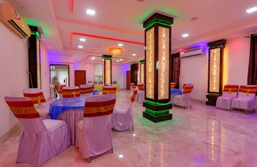 Sarnath Hotel | 37 m² Hotel ∙ 3 guests
