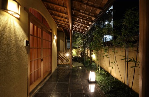 Fushimi House | 385 m² House ∙ 4 bedrooms ∙ 12 guests