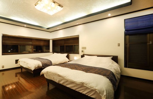Fushimi House | 385 m² House ∙ 4 bedrooms ∙ 12 guests