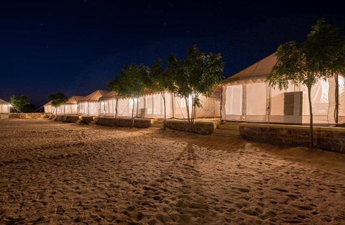 Kanoi Other | 392 m² Tent ∙ 3 guests