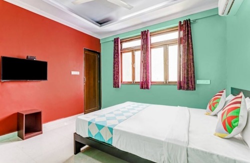 Betim Apartment | 3BHK Homestay A/C Service Apartments.