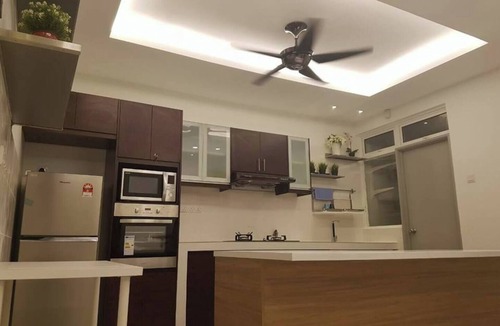 Presint 15 Apartment | 3BR Palm Armada Residence. Free Parking and Netflix