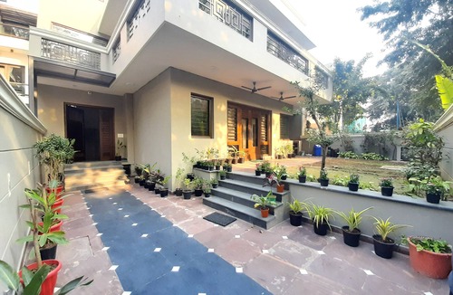 Gurugram Villa | 4 bedroom Duplex Villa Opp to Galleria Market DLF Phase 4 | Harmony Suites, GGN