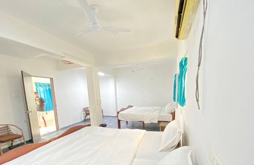 Saunta Vaddo Villa | 4 bedrooms villa situated near baga beach, beach distance is 500 mtrs