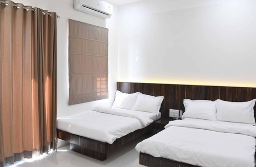 Aurangabad Hotel | 40 m² Hotel ∙ 6 guests