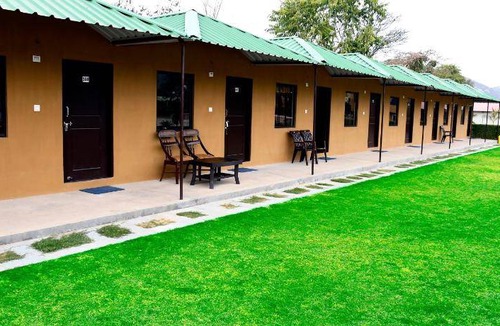 Viratnagar Resort | 42 m² Resort ∙ 5 guests