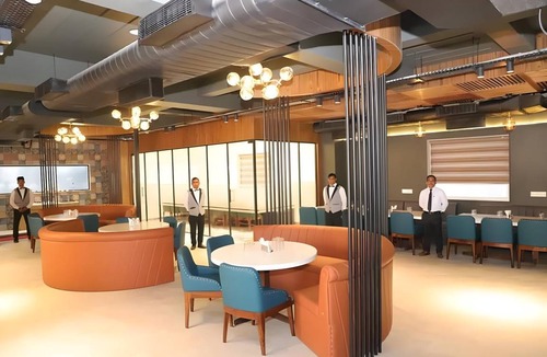 Bhiwani Hotel | 45 m² Hotel ∙ 2 guests