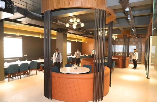 Bhiwani Hotel | 45 m² Hotel ∙ 2 guests