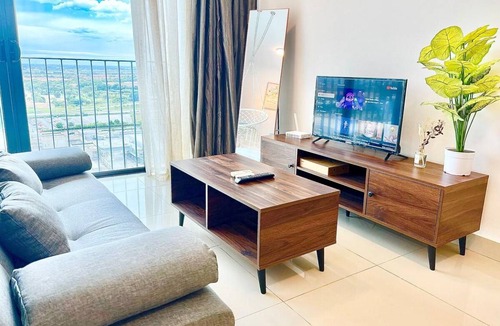 Shah Alam Apartment | 465 m² Apartment ∙ 5 guests