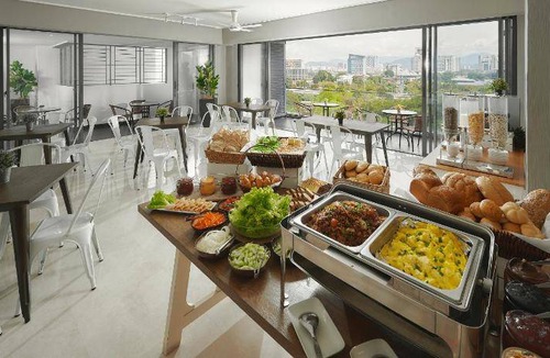 Kampung Datuk Keramat Apartment | 473 m² Serviced apartment ∙ 5 bedrooms ∙ 127 guests