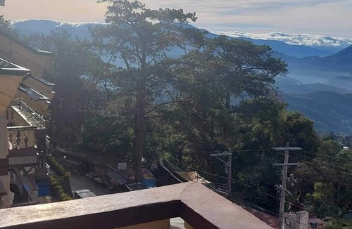 Baguio Condo | 5 Bedroom 4 Tnb Condo Unit Near Tourist Spots , Fast Wifi and Mountain Viewn