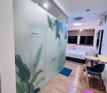 Brickfields Apartment | 5 Star Comfort Riveria City KL Sentral 2pax Infinity pool