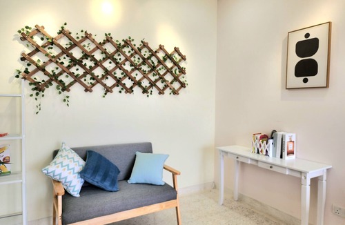 Petaling Jaya House | 5 Star Landed Home Petaling Jaya Seksyen 17, 4-bedroom house with AC and WiFi