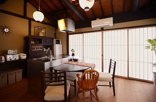 Kamigyo House | 5` to imperial palace & subway. Boutique