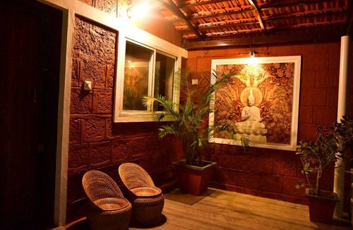 Kaimane House | 5000 m² House ∙ 8 bedrooms ∙ 16 guests
