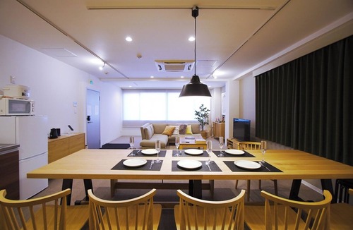 Kita Apartment | 501 Osakas largest 120 square meter private ro/Osaka Ōsaka