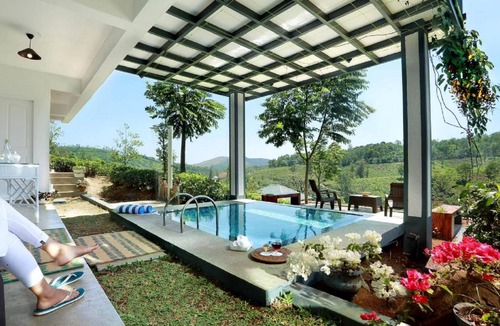 Peermade Hotel | 56 m² Hotel ∙ 3 guests