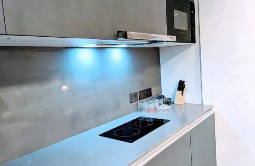 Noida Apartment | 58 m² Apartment ∙ 2 guests