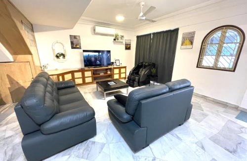 Bandar Sunway House | 6-10 Pax @ The CoZySpacious House - Heart Of Sunway