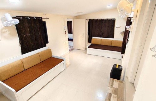 Bajarwadi House | 60 m² Bungalow ∙ 2 bedrooms ∙ 10 guests