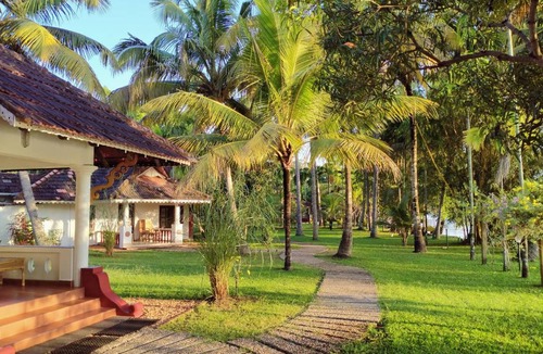 Alappuzha Resort | 60 m² Resort ∙ 4 guests
