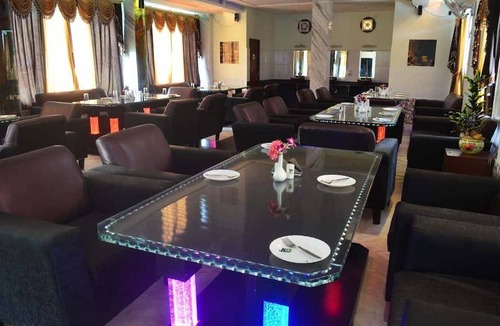 Rasulgarh Hotel | 600 m² Hotel ∙ 4 guests